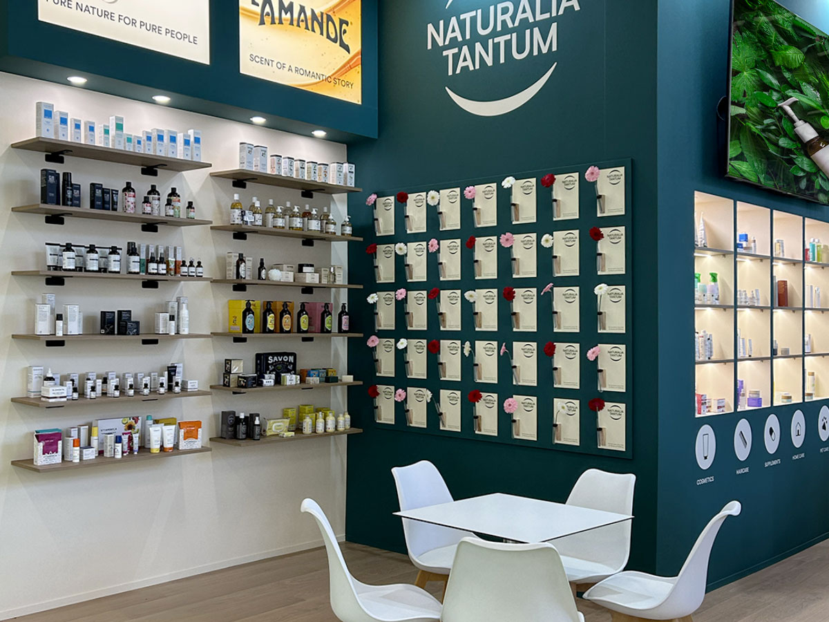 NATURALIA TANTUM